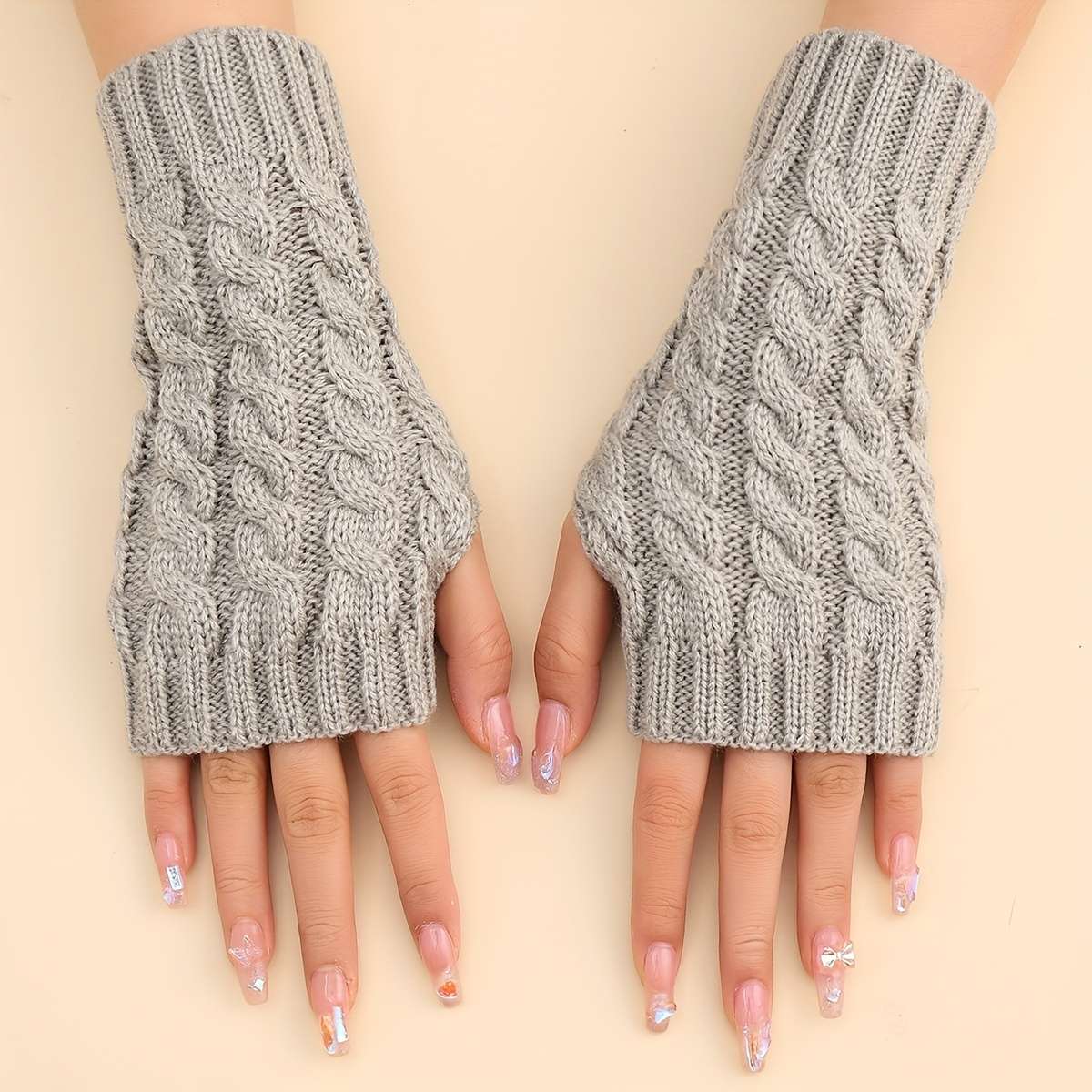 1 Pair Light Gray Stretchy Half Finger Gloves