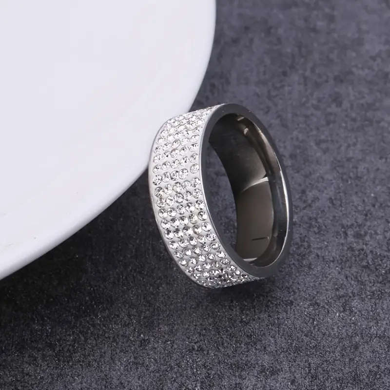 Titanium Ring Inlaid with Artificial Diamond