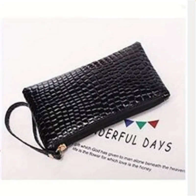 Women's Faux Leather Coin Purse, Clutch Wristlet with Crocodile Pattern