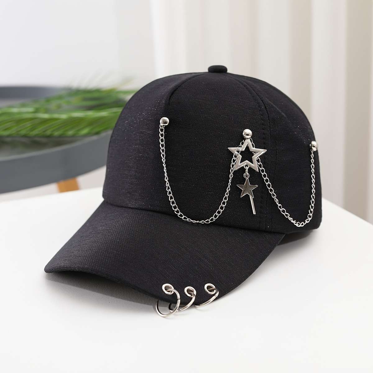 Women'S Baseball Cap With Star Pendant Casual Adjustable Sun Hat With Chain Accents Versatile