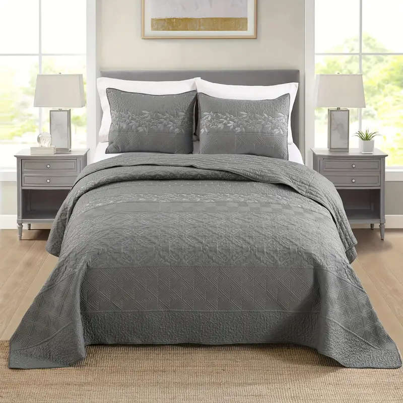 Luxury Three-Piece Bedding Set 229cm*229cm