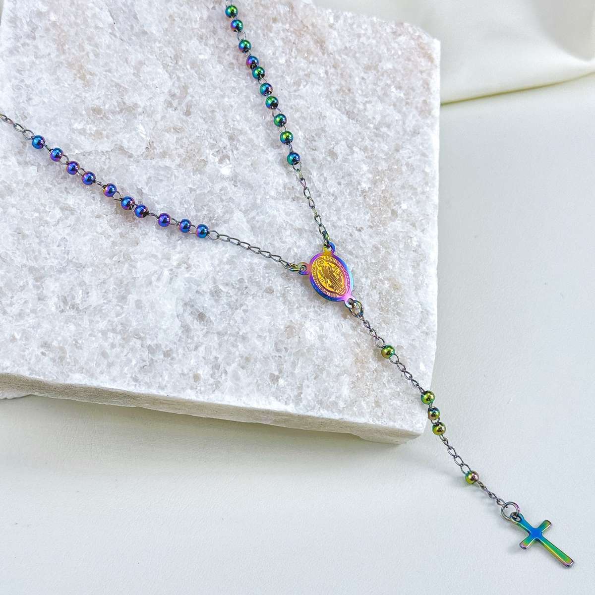 1 Piece Golden Add Silvery Jesus Theme Pendant