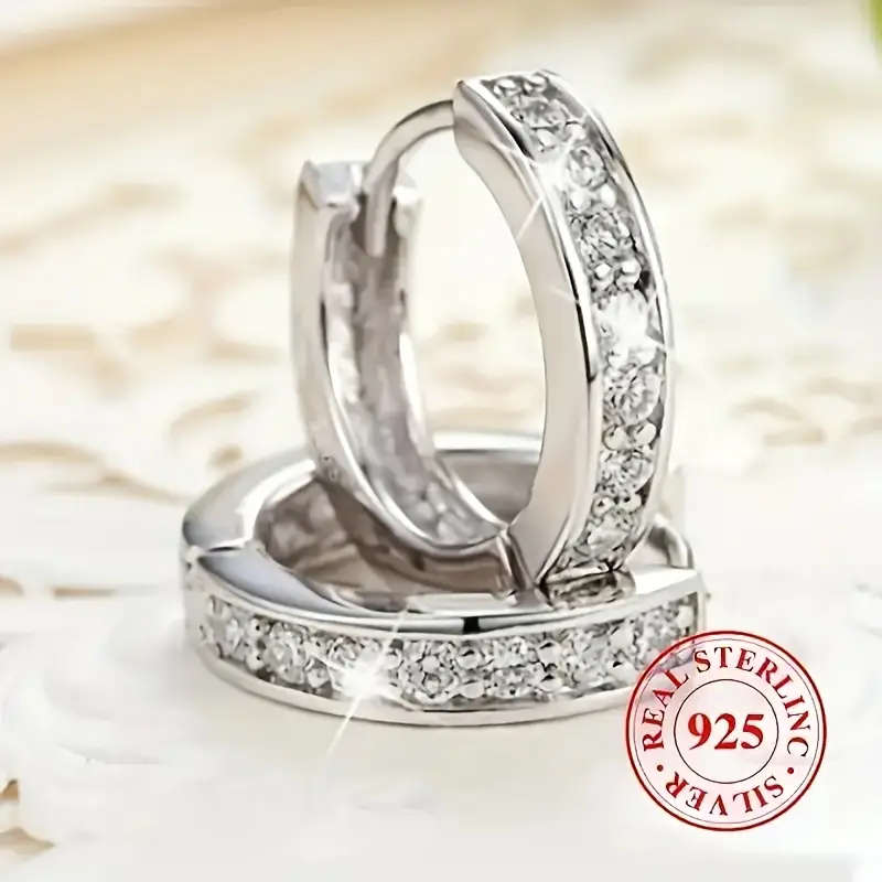 925 Round Earrings with Zirconia