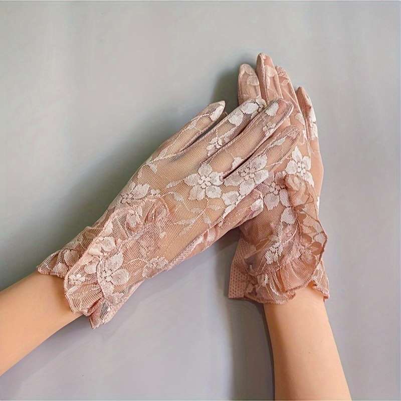 1 Pair Black Elegant Lace Gloves