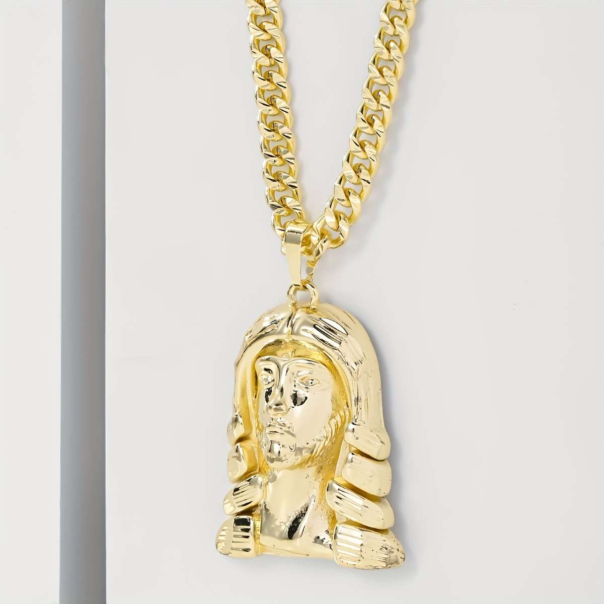 1 Piece Golden Yellow Jesus Theme Pendant
