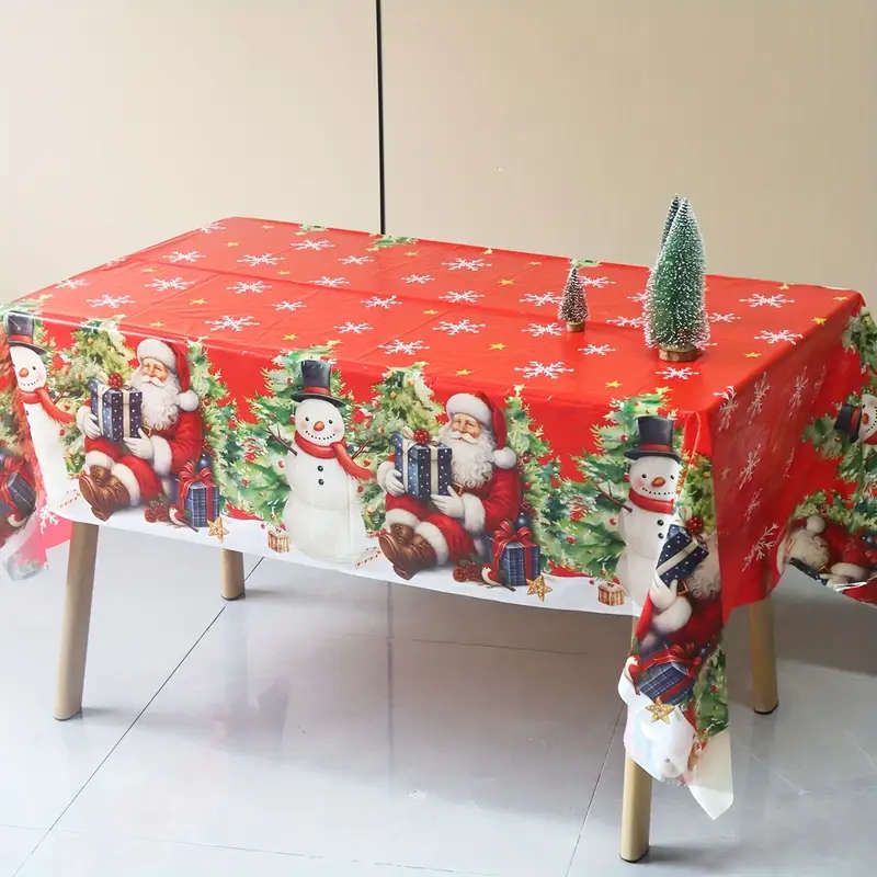 1 Piece Of Red Christmas Patterned Tablecloth