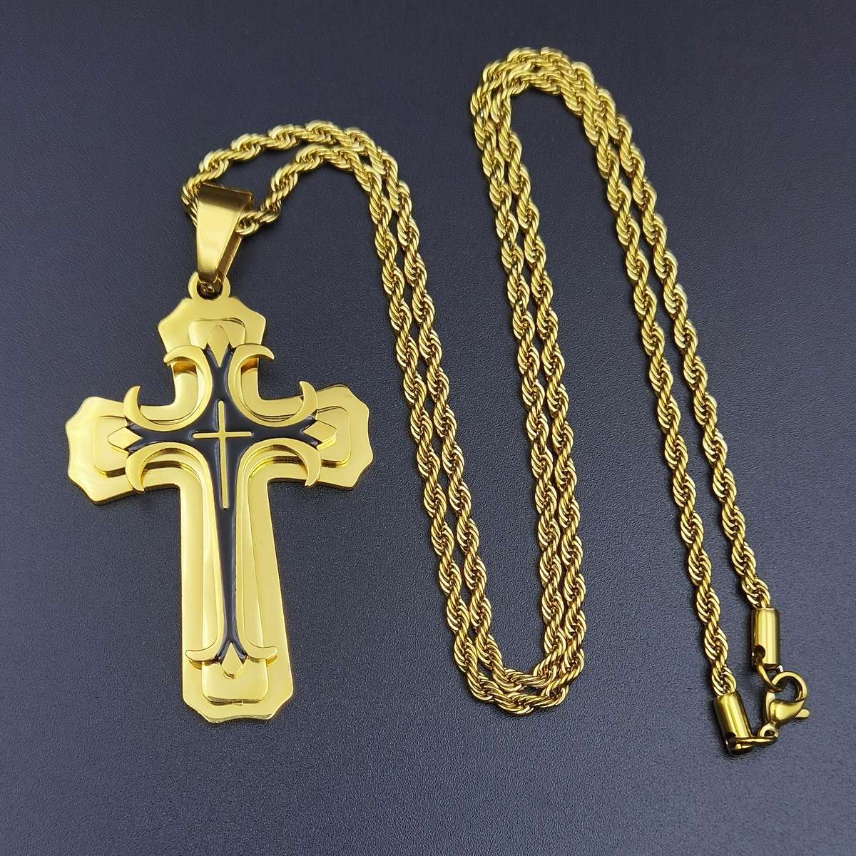 1 Piece Golden Jesus Theme Pendant