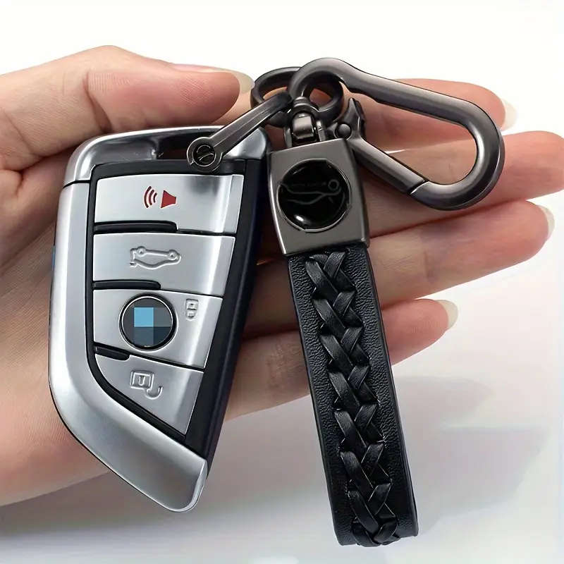 1 x Men's Braided PU Leather Strap Car Keychain Silvery