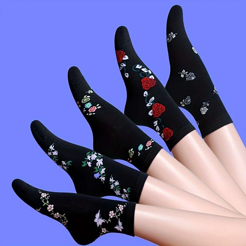 5 Pairs Black Series Flowers One Size High Elastic Socks