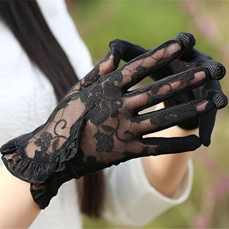 1 Pair Black Elegant Lace Gloves