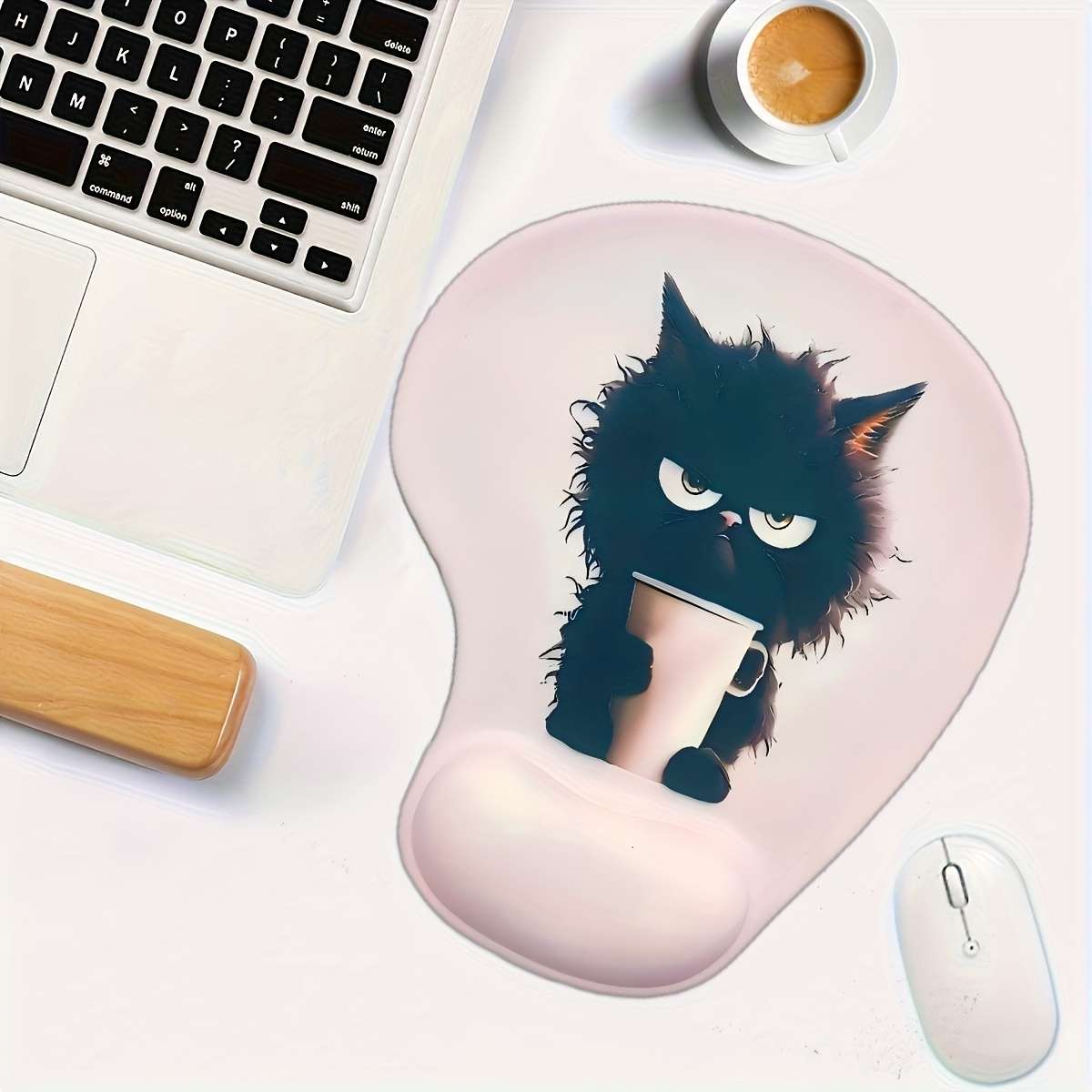 1 x Ergonomic Silicone Mouse Pad