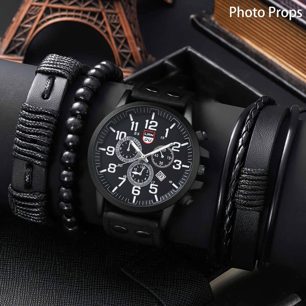 4pcs set Men's Casual Quartz Watch with Round Dial And Faux PU Leather Strap Plus Bracelets Set