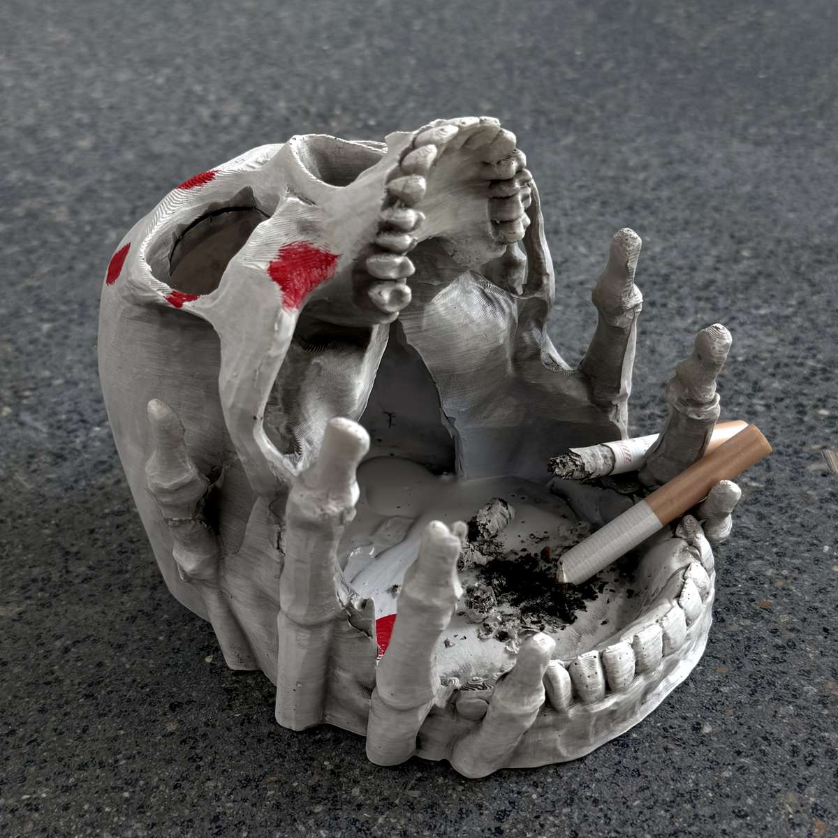 1pc Gothic Human Skull Ashtray with Reddish-Brown Splatter Design C Resin Unique Irregular Shape