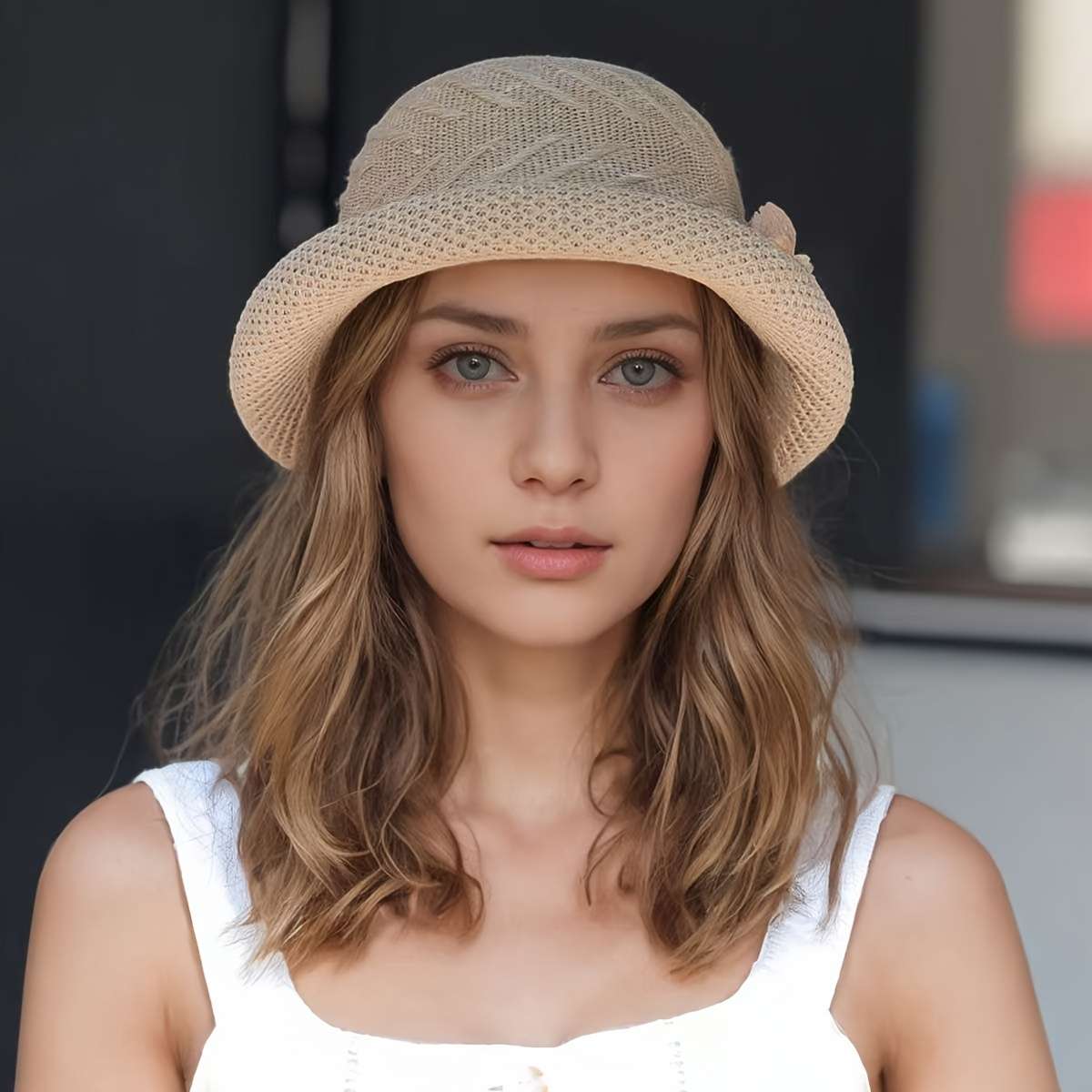 1pc of Women'S Hat Elegant And Fashionable Flower-Decorated Curled-Edge Straw Hat Spring An