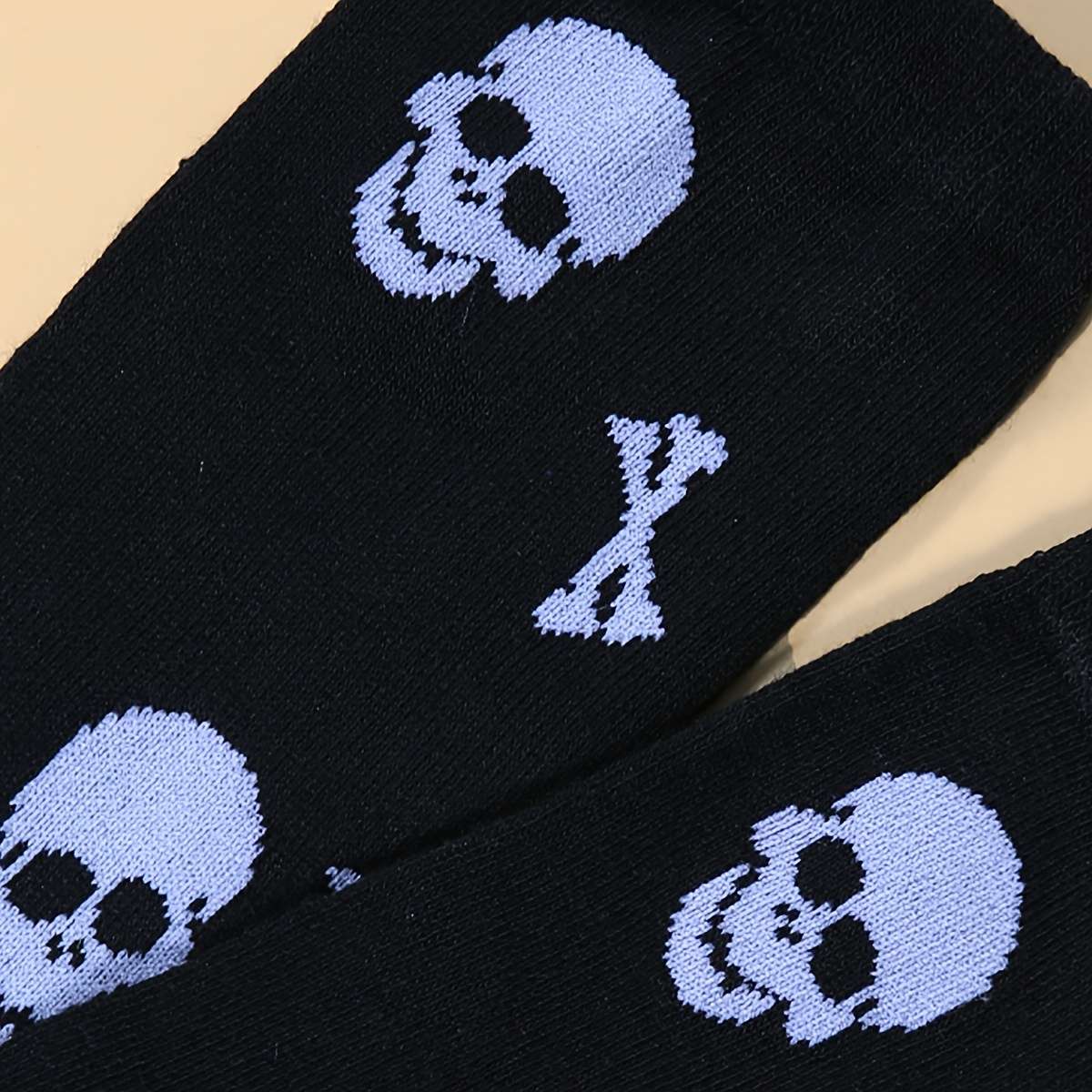 1 Pair  One Size Socks