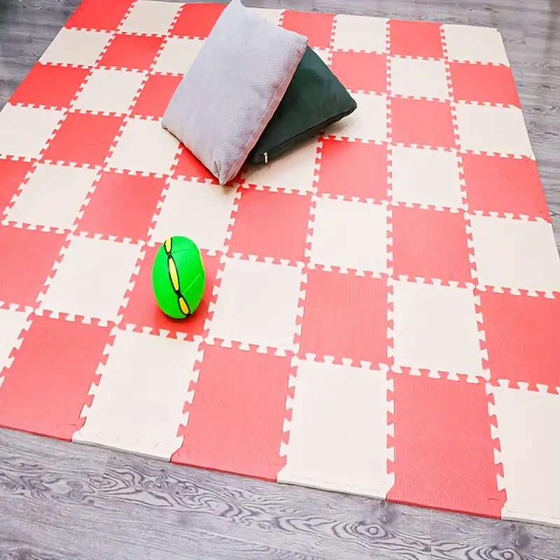 14 Square Foam Tiles