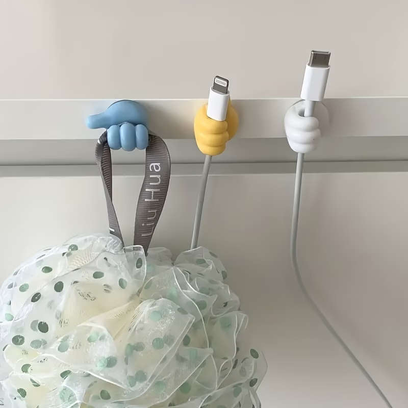 5 Thumb-Shaped Storage Clips