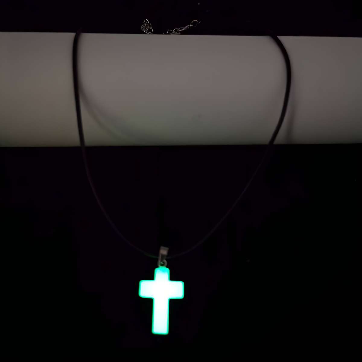 1 Piece Cross Jesus Theme Pendant