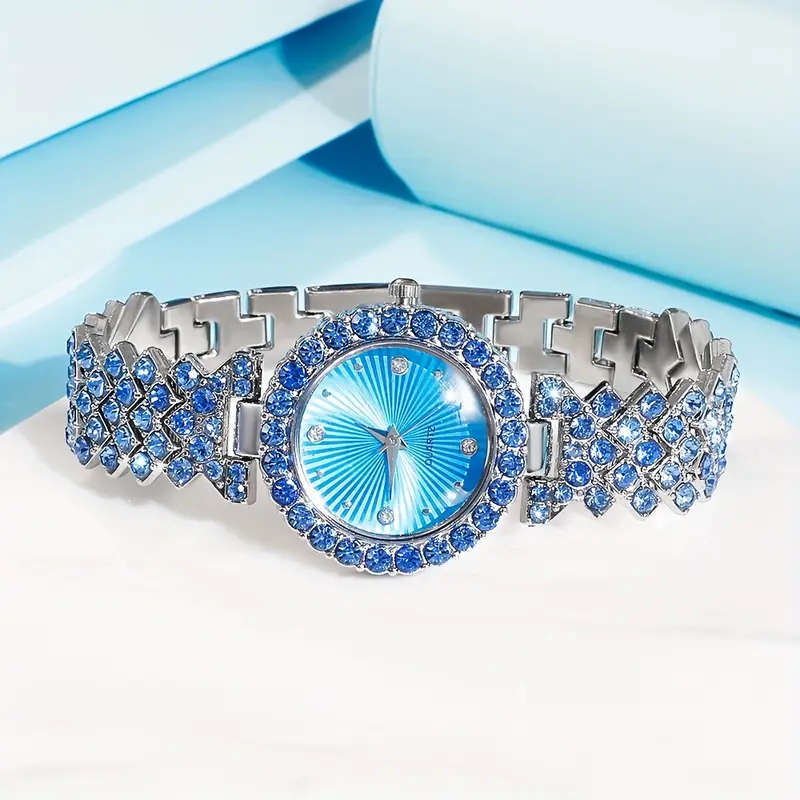 5pcs Elegant Women's Quartz Watch Heart-Shaped Gemstone Jewelry Set Glamorous Blue Crystal Wristwatc
