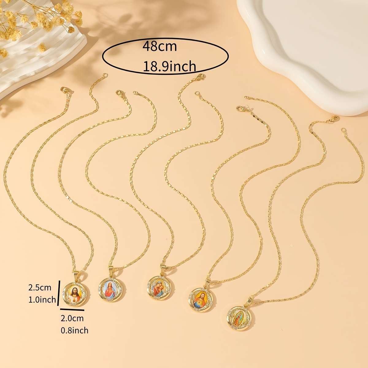 1 Piece Light Yellow Jesus Theme Pendant