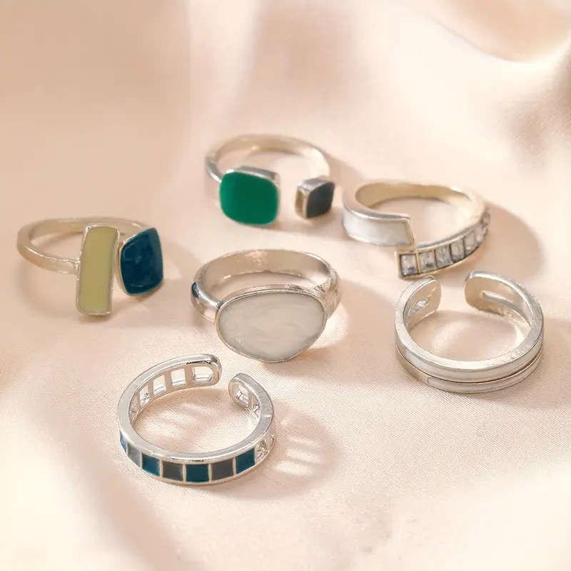 6-Piece Vintage Style Faux Emerald & Enamel Open Ring Set