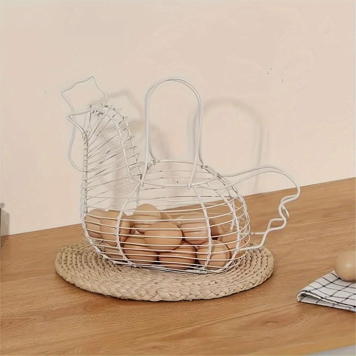 1pc Modern Cast Iron Chicken-Shaped Egg Basket Portable Anti-Shock Egg Storage Container for K
