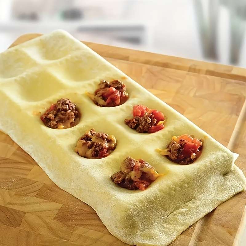 12-Hole Aluminum Ravioli Press Mold Manual Italian Dumpling Maker for Pierogi Wonton and Po