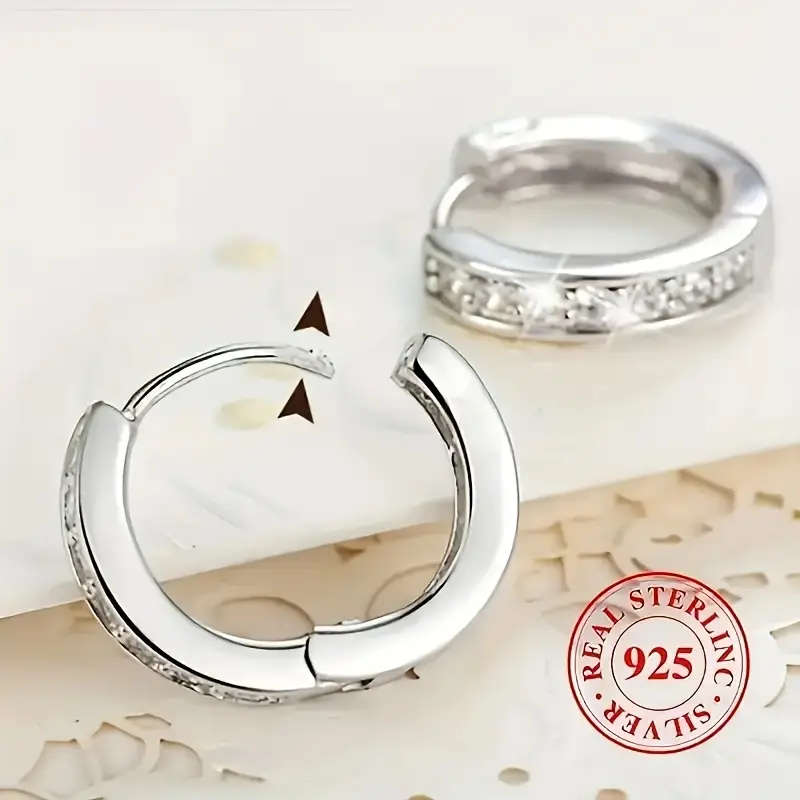 925 Round Earrings with Zirconia