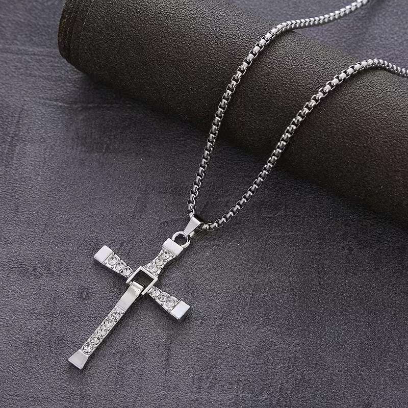 1 Piece Silvery Jesus Theme Pendant