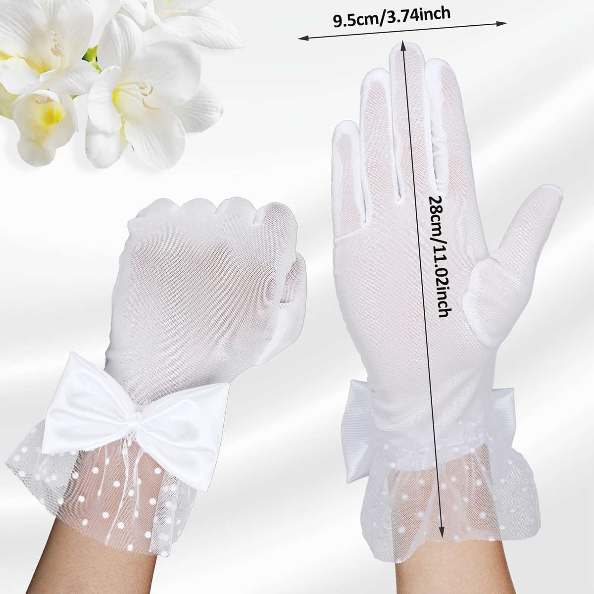 1 Pair White Vintage Style Lace Gloves