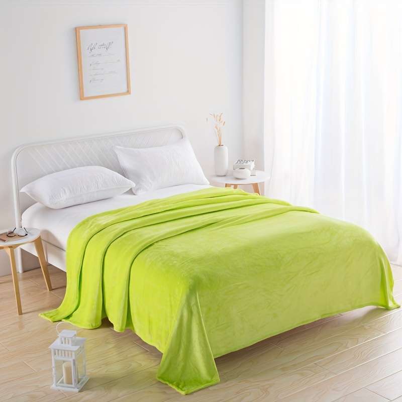 1ps Blanket Color Bright Green size 150x200