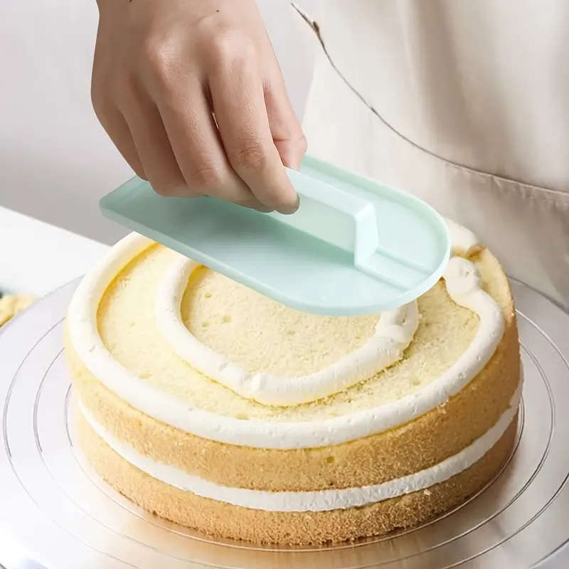 1pc Cake Decorating Smoother Tool with Handle Plastic Icing Spatula for DIY Baking Fondant Cake Surf