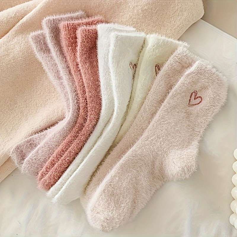 Sock 5 Pairs Mixed Colors Heart Warm Socks One Size