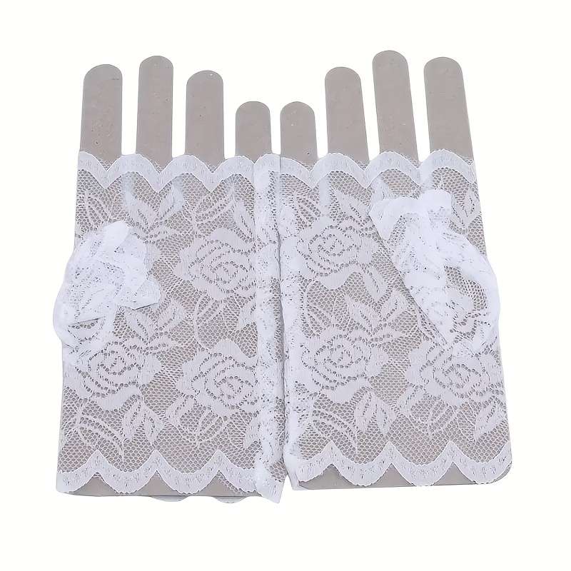 1 Pair White Floral Lace Fingerless Gloves