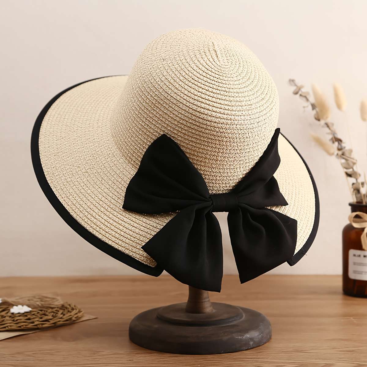 1pc Stylish Wide Brim Straw Sun Hat with Black Ribbon Bow Lightweight Polyester Beach Hat for Wom