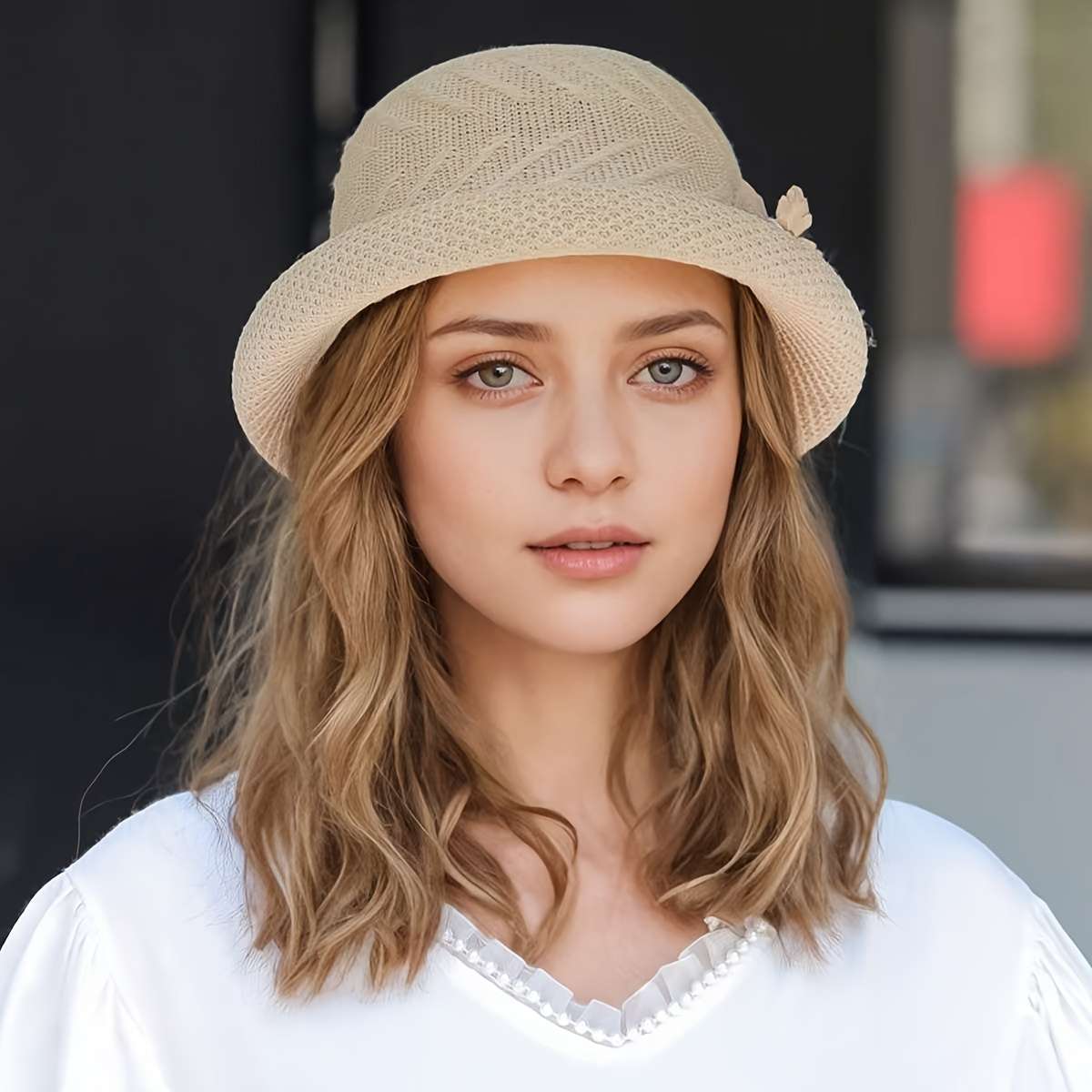 1pc of Women'S Hat Elegant And Fashionable Flower-Decorated Curled-Edge Straw Hat Spring An