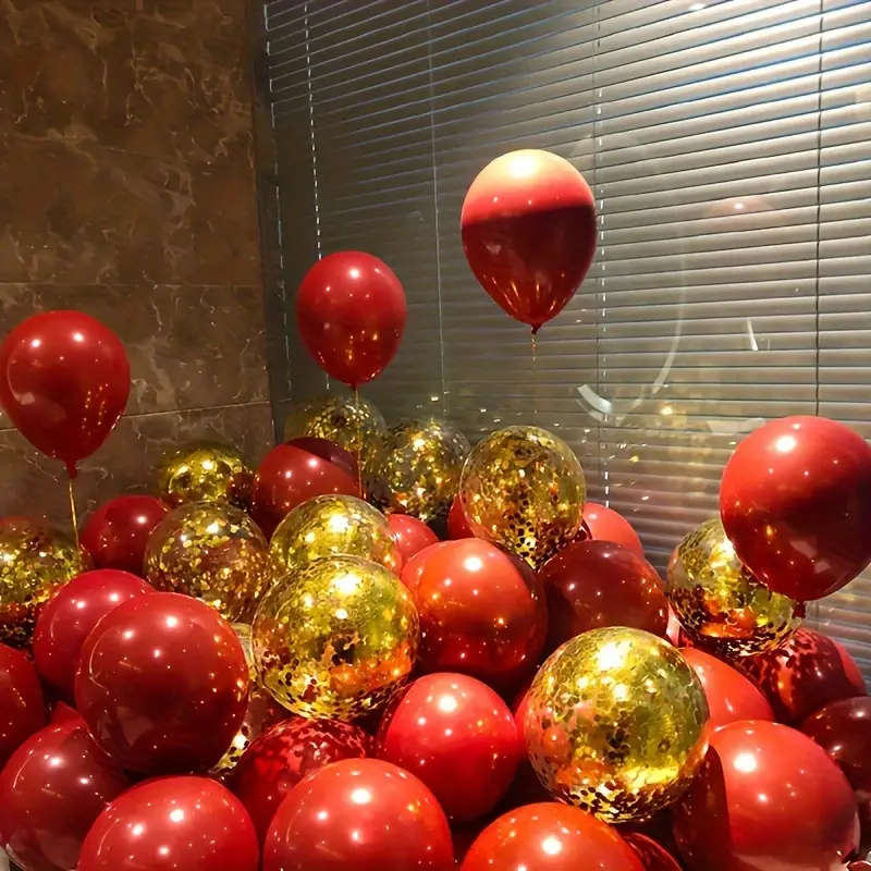 50 Red And Gold Confetti Latex Balloons