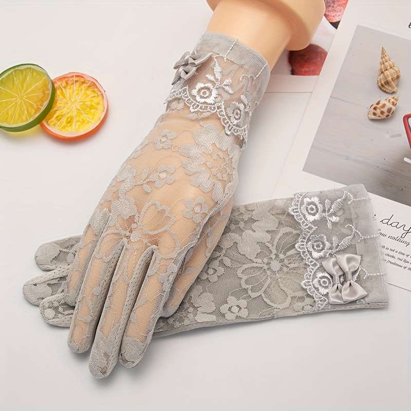 1 Pair Bean Paste Color Lace Sunshade Gloves