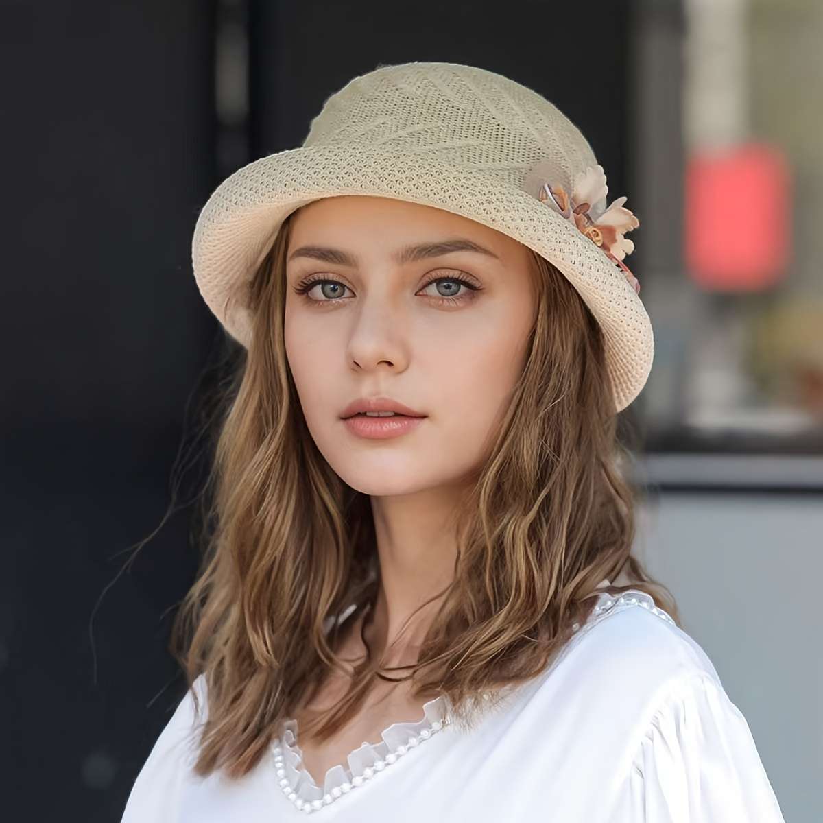 1pc of Women'S Hat Elegant And Fashionable Flower-Decorated Curled-Edge Straw Hat Spring An