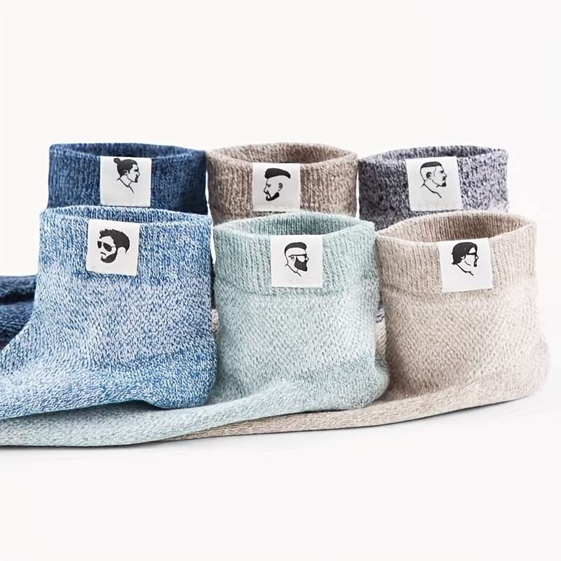 1 Pair Of Gray Short Socks One Size High Elastic Socks