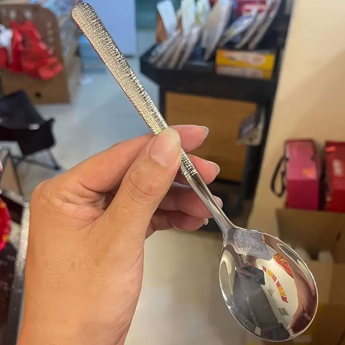 8pcs Stainless Steel Hammering Spoon Set Suitable for Soup Catering And Kitchen Use