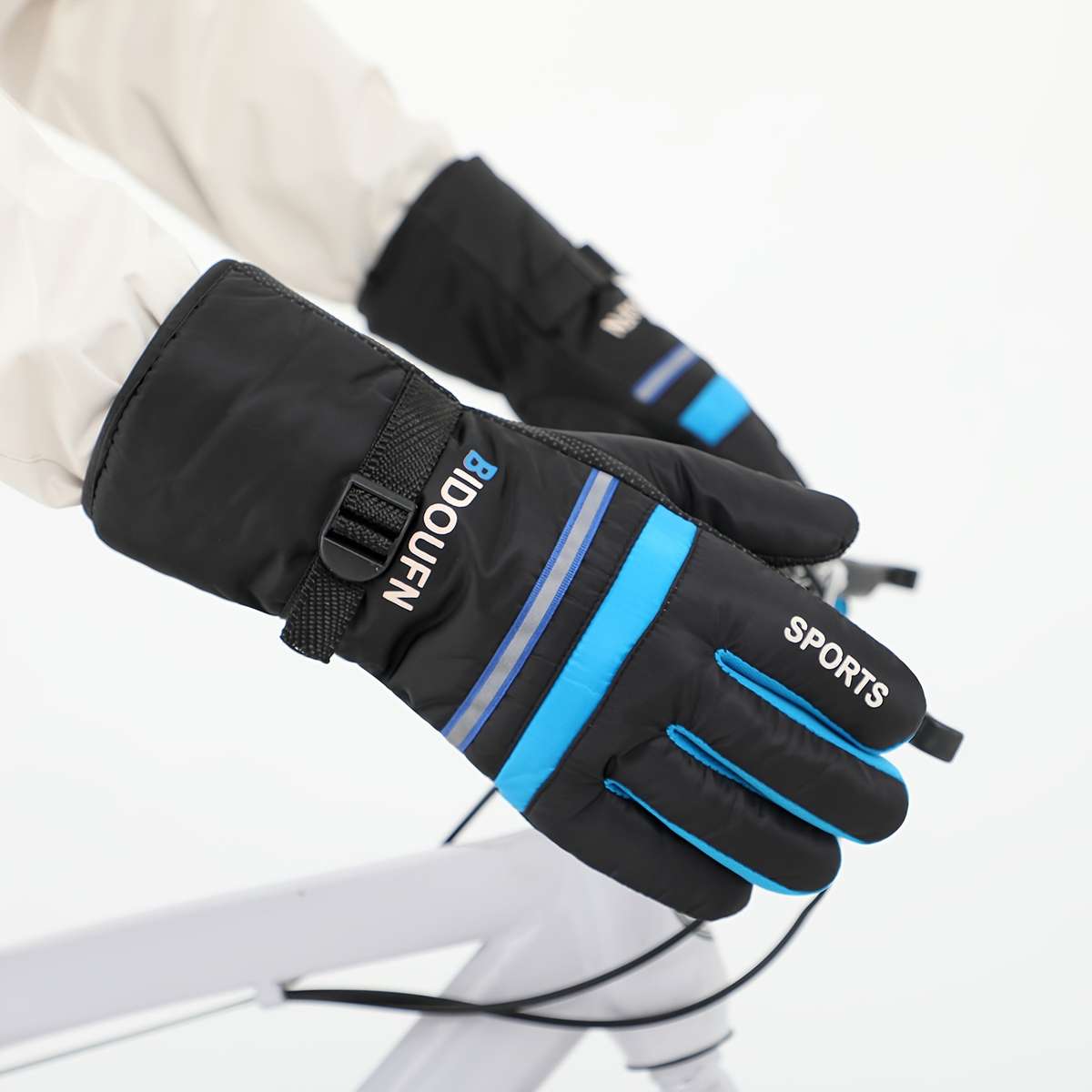 1 Pair Blue Warm Gloves