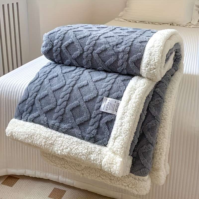 Blanket Color Camel size L  104.14x76.2 cm