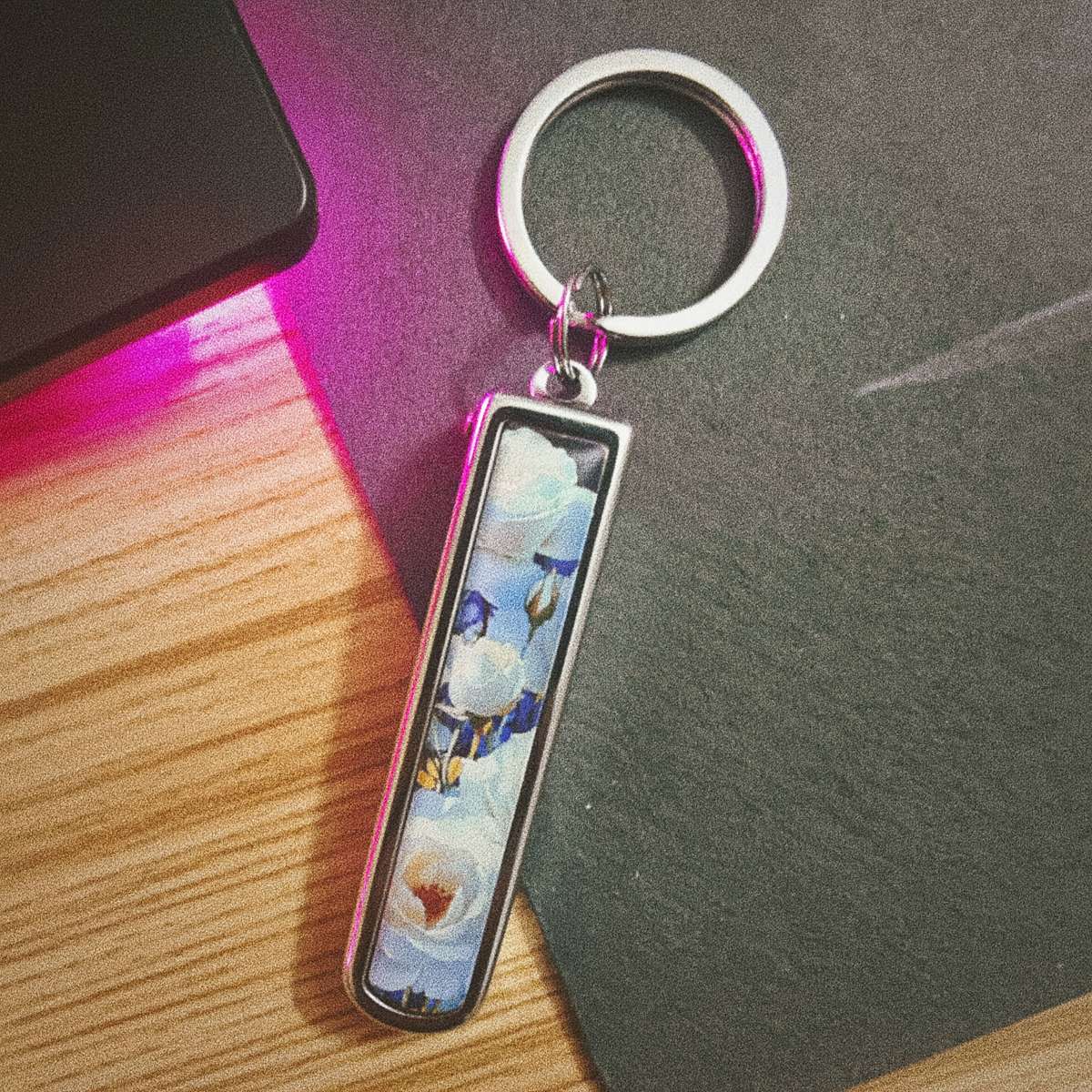 1 Piece Of Creative Multifunctional Folding Nail Clippers