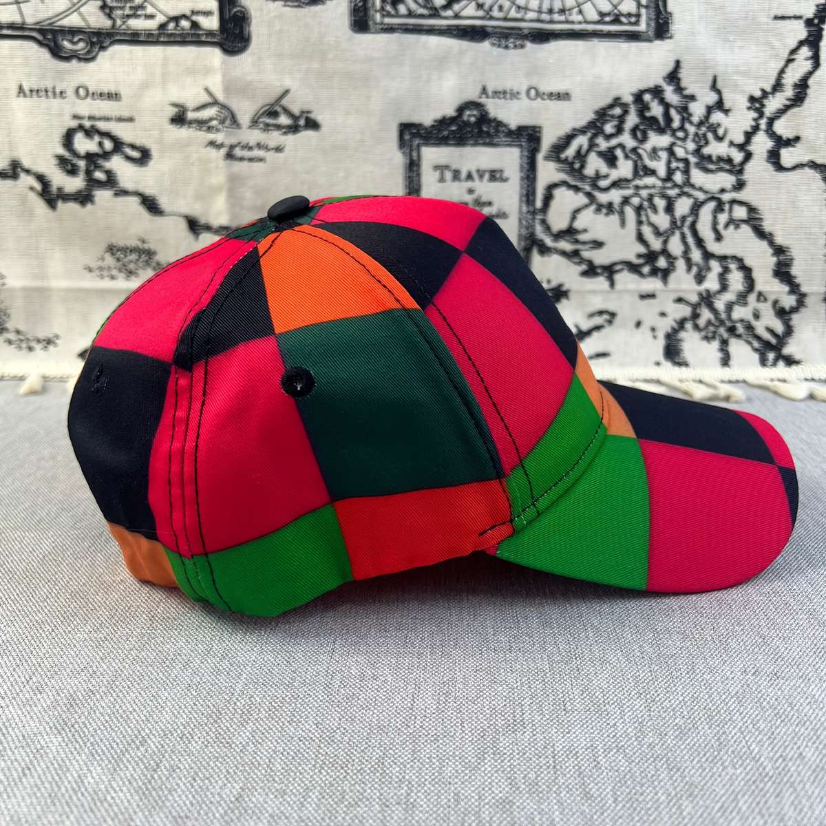 Classic Checkered Pattern Baseball Cap 100% Polyester Adjustable Breathable Lightweight