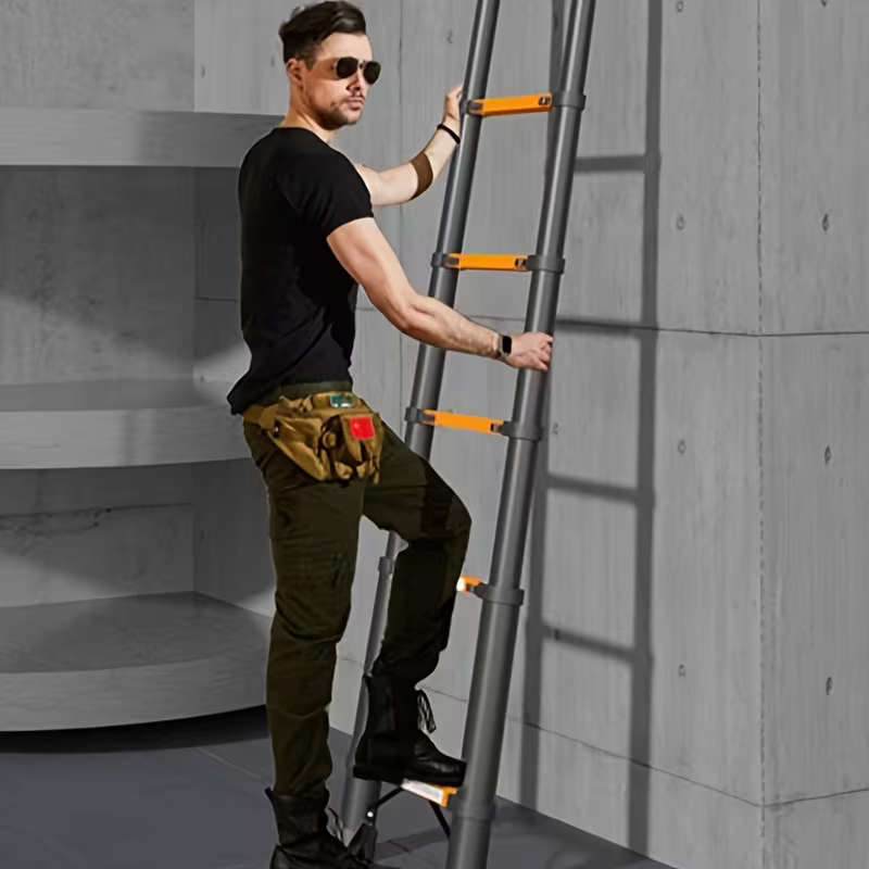 2.7M Carbon steel telescopic ladder