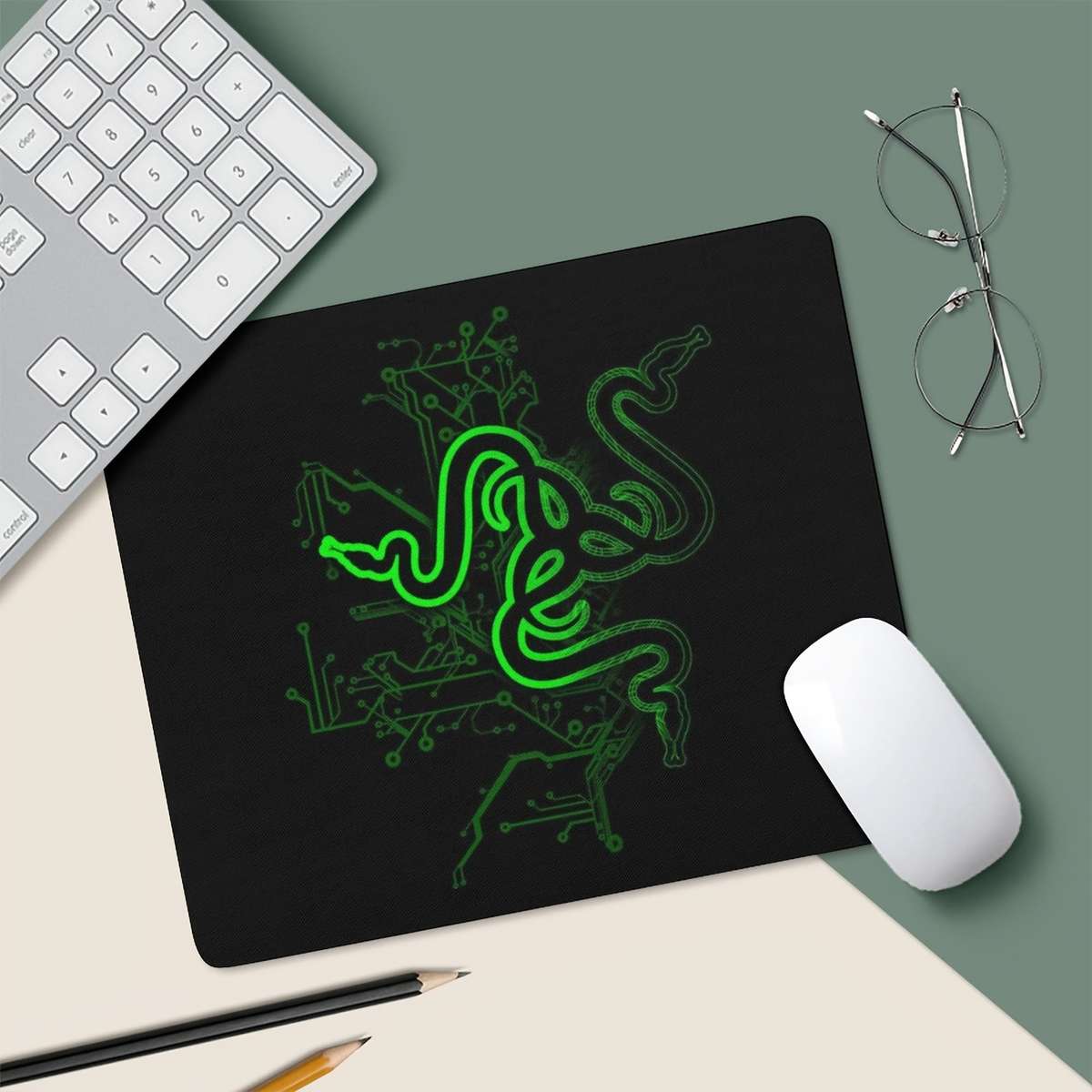 Black Green Snake Design Anti-Skid Rubber Mouse Pad 9.45 X 7.9 Inches 3Mm Thick