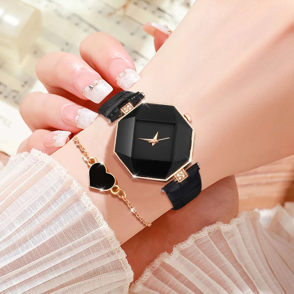 2pcs Set Elegant And Fashionable Women's PU Leather Strap Quartz Watch Exquisite Love Bracelet Suita