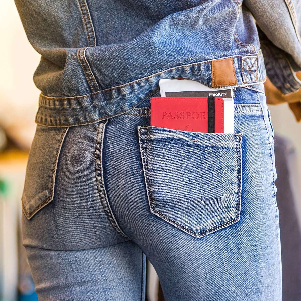 1pc OBCREATOR Faux Leather Travel Passport Holder Wallet Sleek Black Design with Multiple Compart