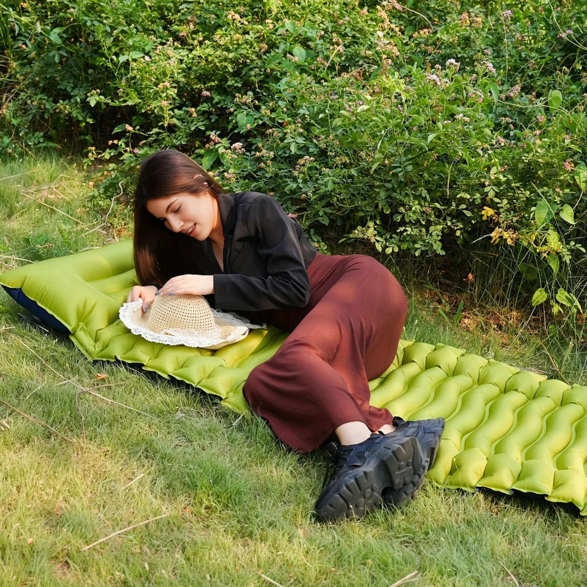 Inflatable Sleeping Pad - Lightweight Camping Mattress